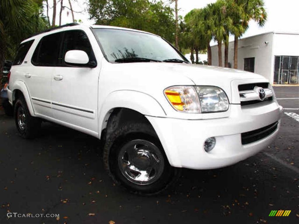 2005 Sequoia SR5 4WD - Natural White / Light Charcoal photo #1