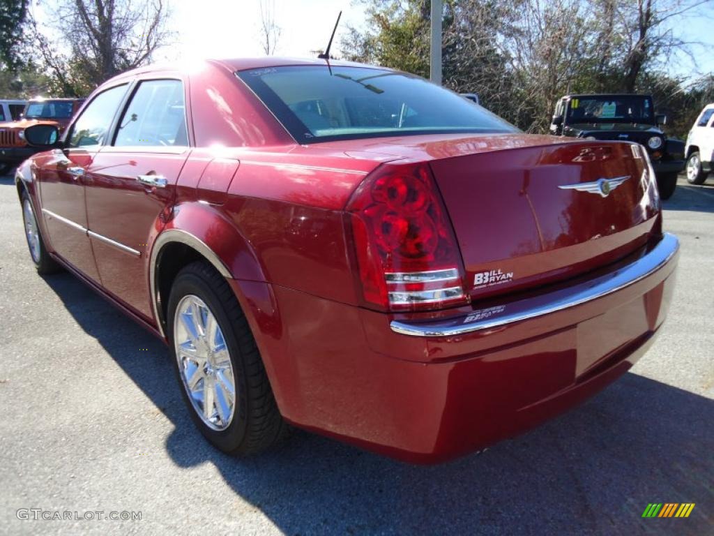 2008 300 C HEMI - Inferno Red Crystal Pearl / Medium Pebble Beige/Cream photo #3