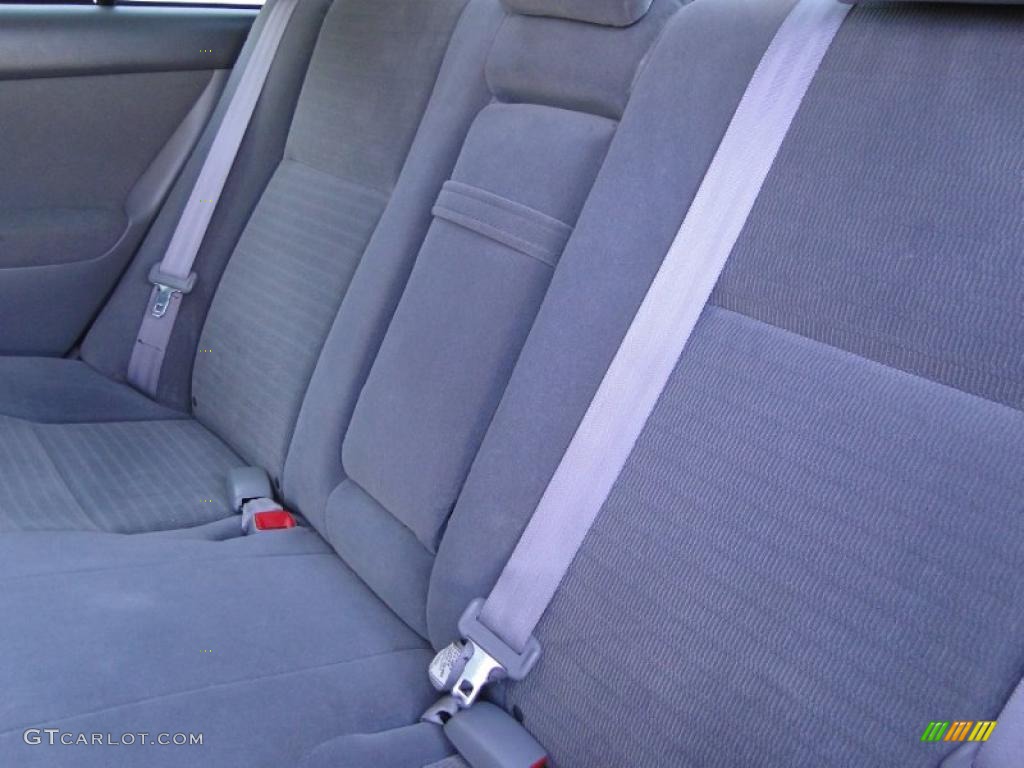 2006 Camry LE - Sky Blue Pearl / Taupe photo #29