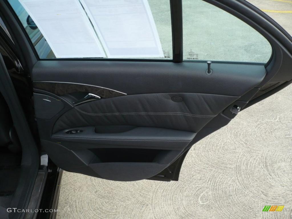 2006 Mercedes-Benz E 55 AMG Sedan Charcoal Door Panel Photo #42739954