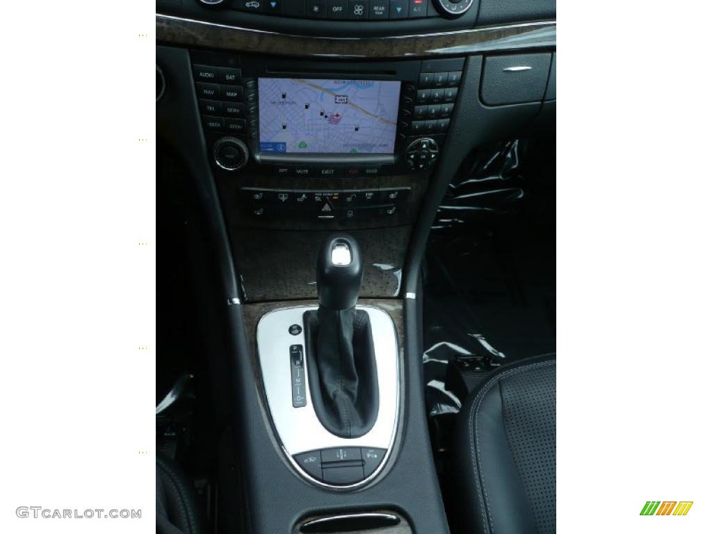 2006 Mercedes-Benz E 55 AMG Sedan Controls Photo #42740073