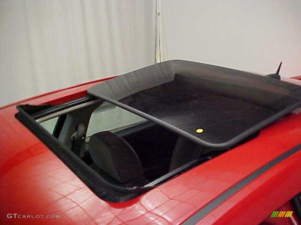 2011 Impala LT - Victory Red / Ebony photo #15