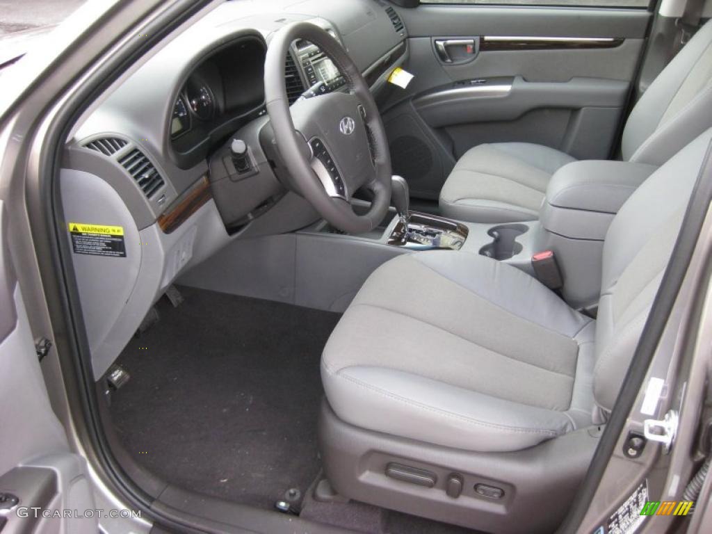 Gray Interior 2011 Hyundai Santa Fe SE AWD Photo #42744236