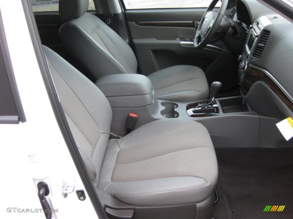Gray Interior 2011 Hyundai Santa Fe SE AWD Photo #42746240