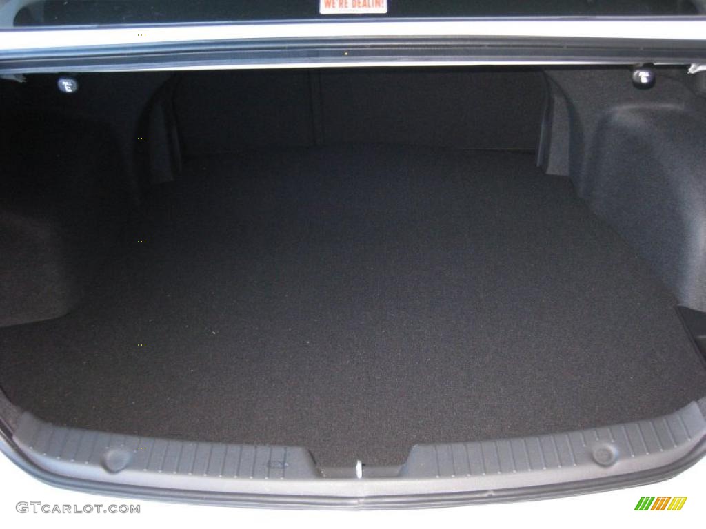 2011 Hyundai Sonata SE 2.0T Trunk Photo #42748588