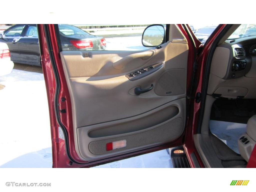 1999 Expedition Eddie Bauer 4x4 - Laser Red Metallic / Medium Prairie Tan photo #16