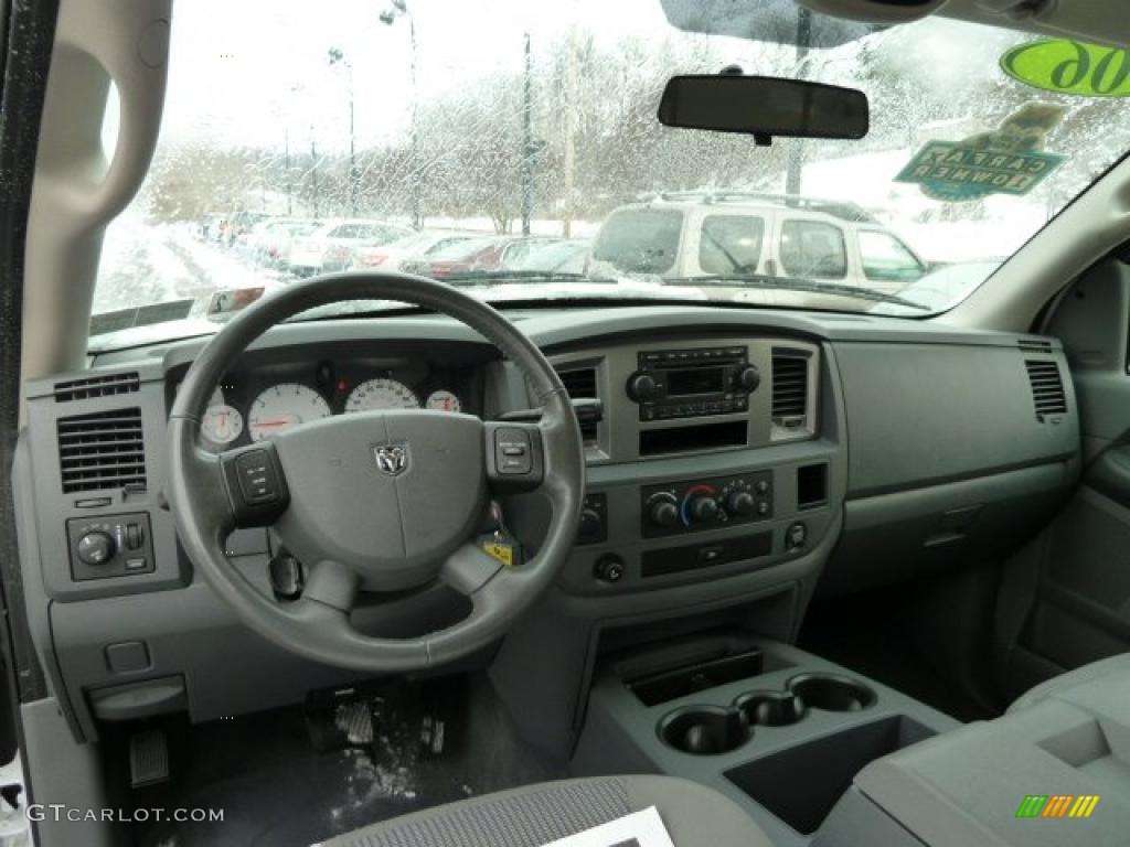 2006 Ram 1500 SLT Quad Cab 4x4 - Bright White / Medium Slate Gray photo #10
