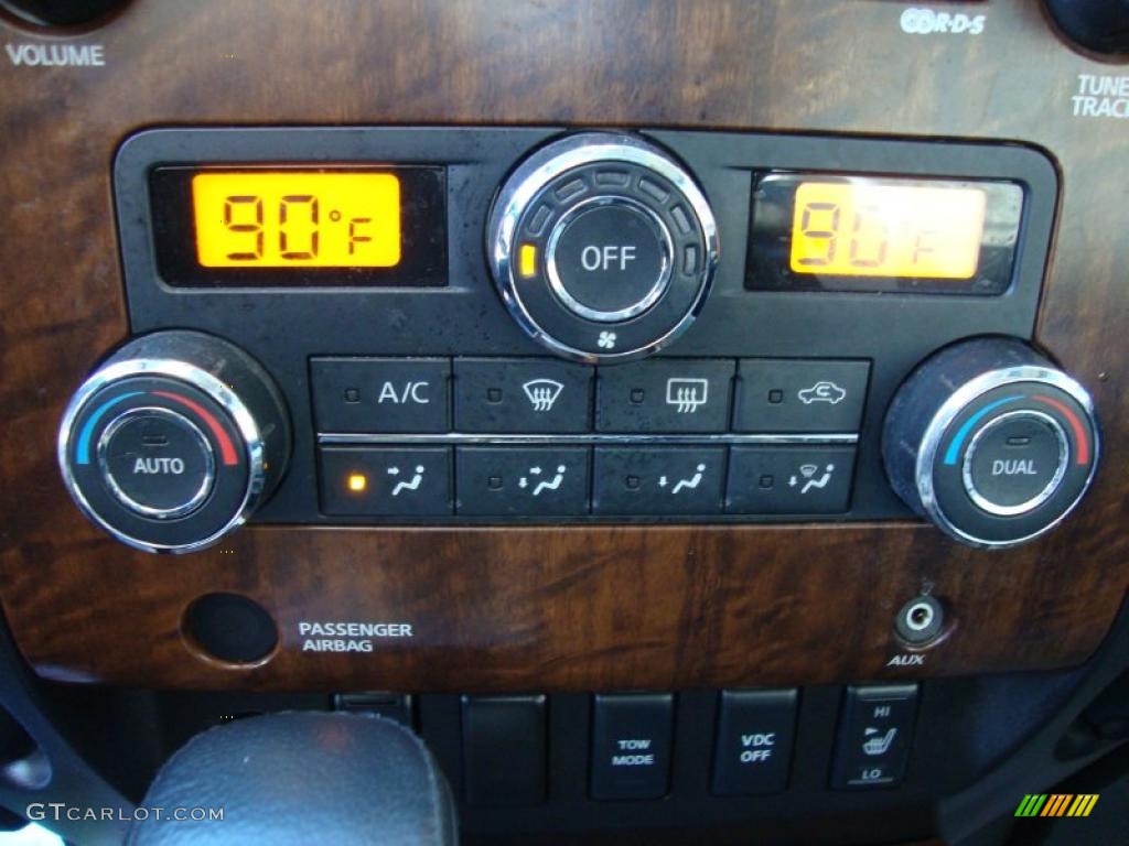 2010 Nissan Titan LE Crew Cab 4x4 Controls Photo #42754261