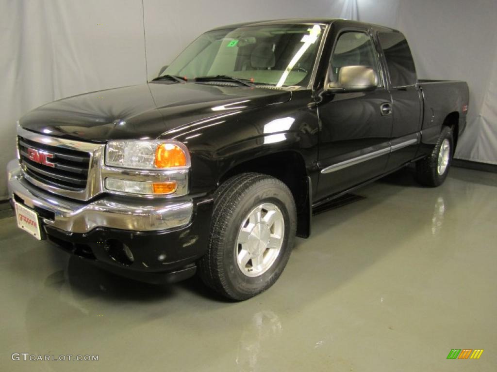 2005 Sierra 1500 Z71 Extended Cab 4x4 - Onyx Black / Dark Pewter photo #1