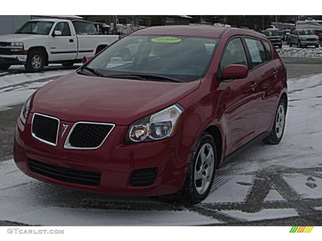 2010 Vibe 1.8L - Red Hot Metallic / Ebony photo #1