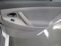 Super White - Camry Hybrid Photo No. 19