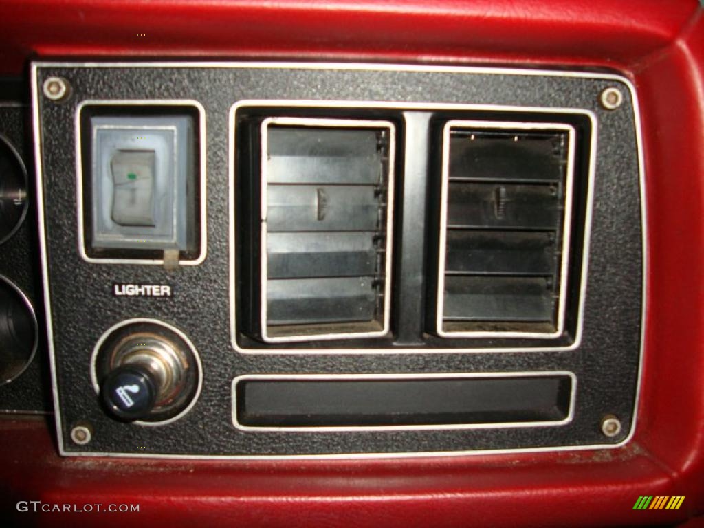 1979 Chevrolet Camaro Rally Sport Controls Photo #42766492