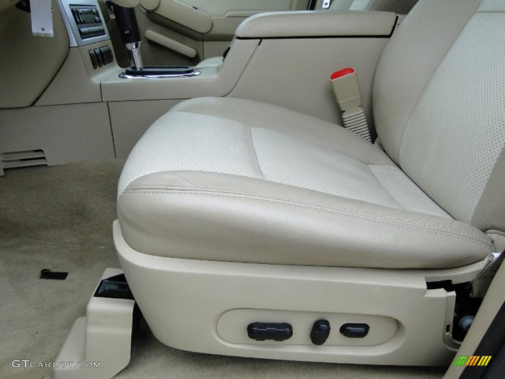 Camel Interior 2006 Mercury Mountaineer Premier Photo #42768716