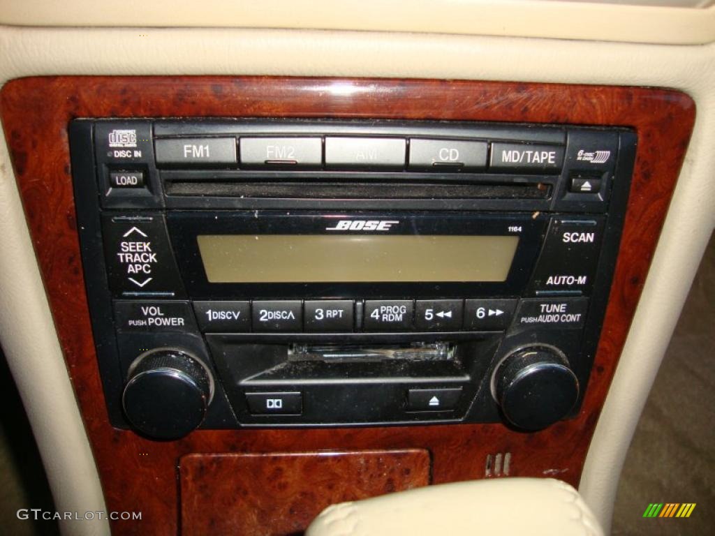 2001 Mazda Millenia S Controls Photo #42769068