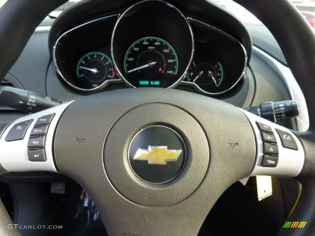 2011 Chevrolet Malibu LT Gauges Photo #42770649