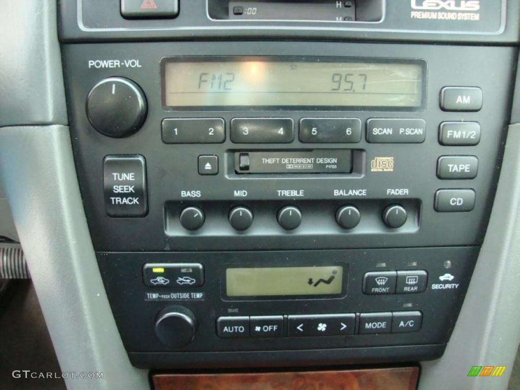 1997 Lexus ES 300 Controls Photo #42772421