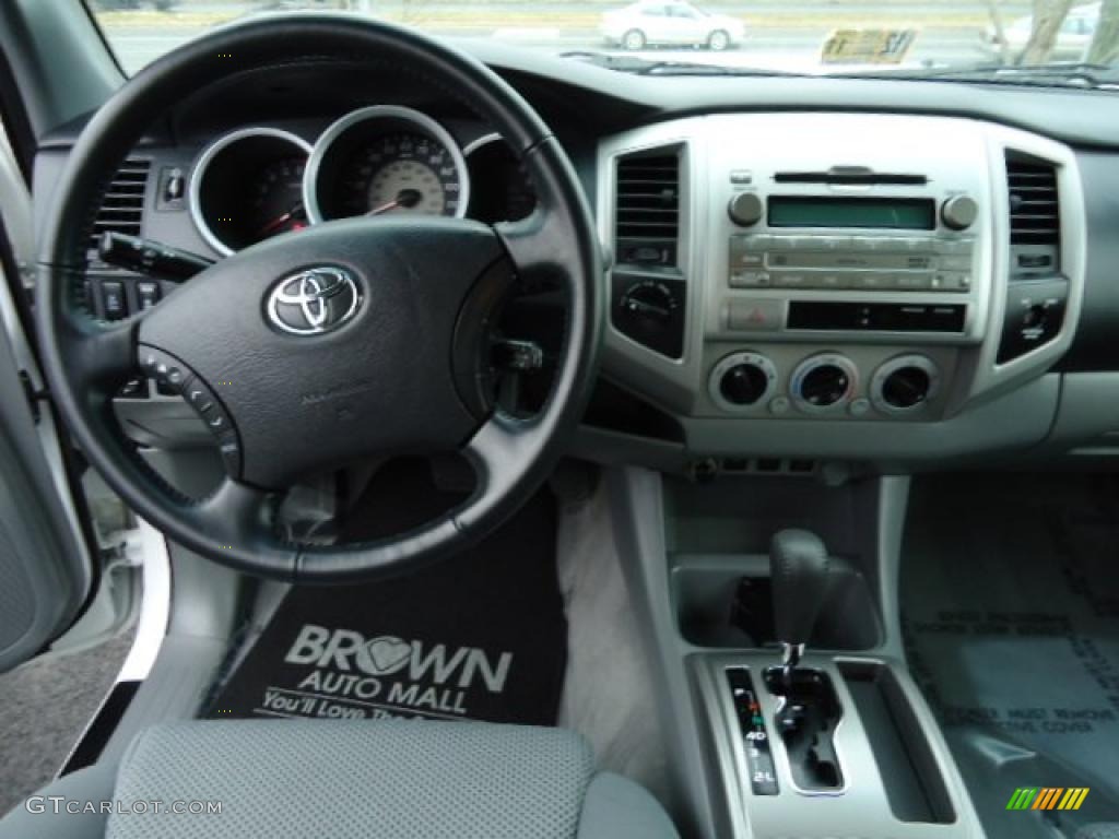2009 Toyota Tacoma V6 TRD Access Cab 4x4 Dashboard Photos