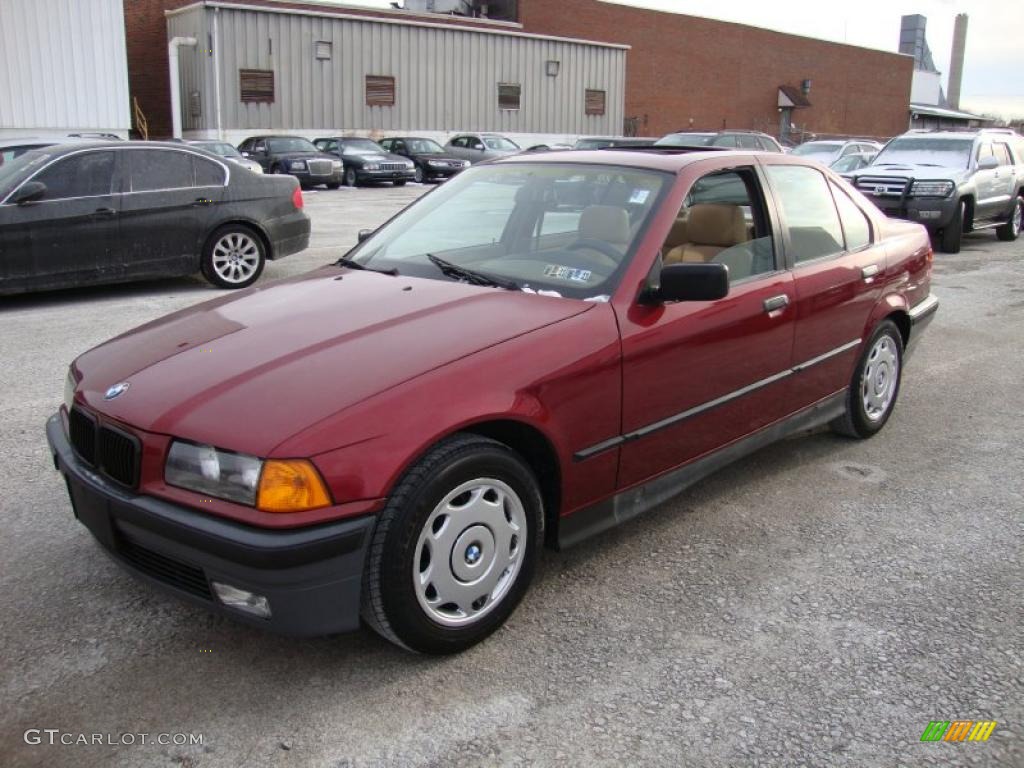 1994 3 Series 318i Sedan - Calypso Red Pearl / Beige photo #2
