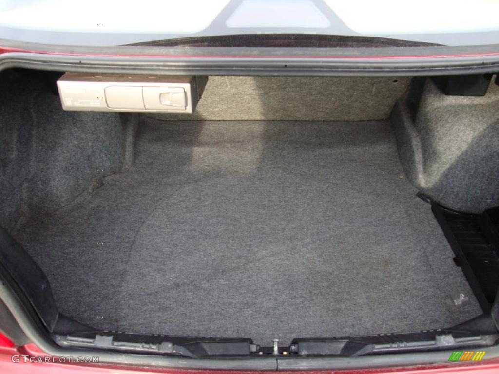 1994 BMW 3 Series 318i Sedan Trunk Photo #42772997