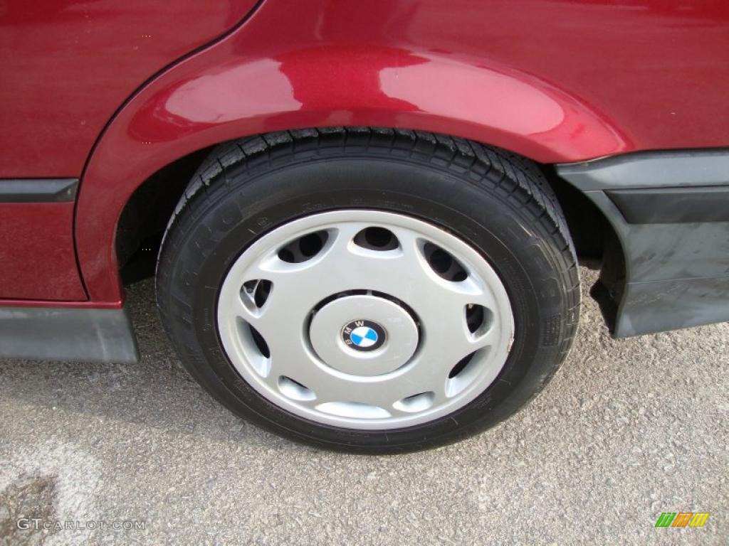 1994 BMW 3 Series 318i Sedan Wheel Photos