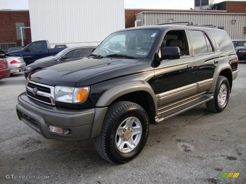 1999 4Runner Limited 4x4 - Black / Oak photo #2