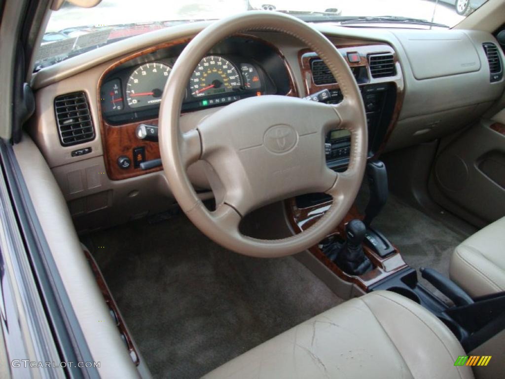 1999 4Runner Limited 4x4 - Black / Oak photo #12