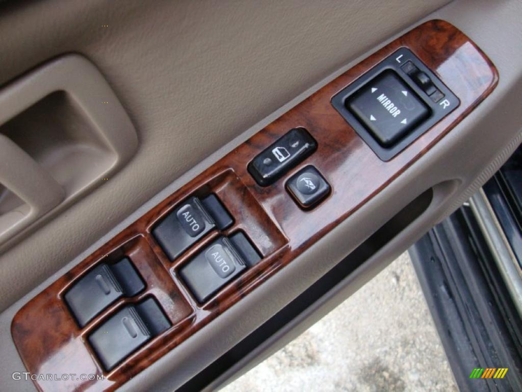1999 4Runner Limited 4x4 - Black / Oak photo #15