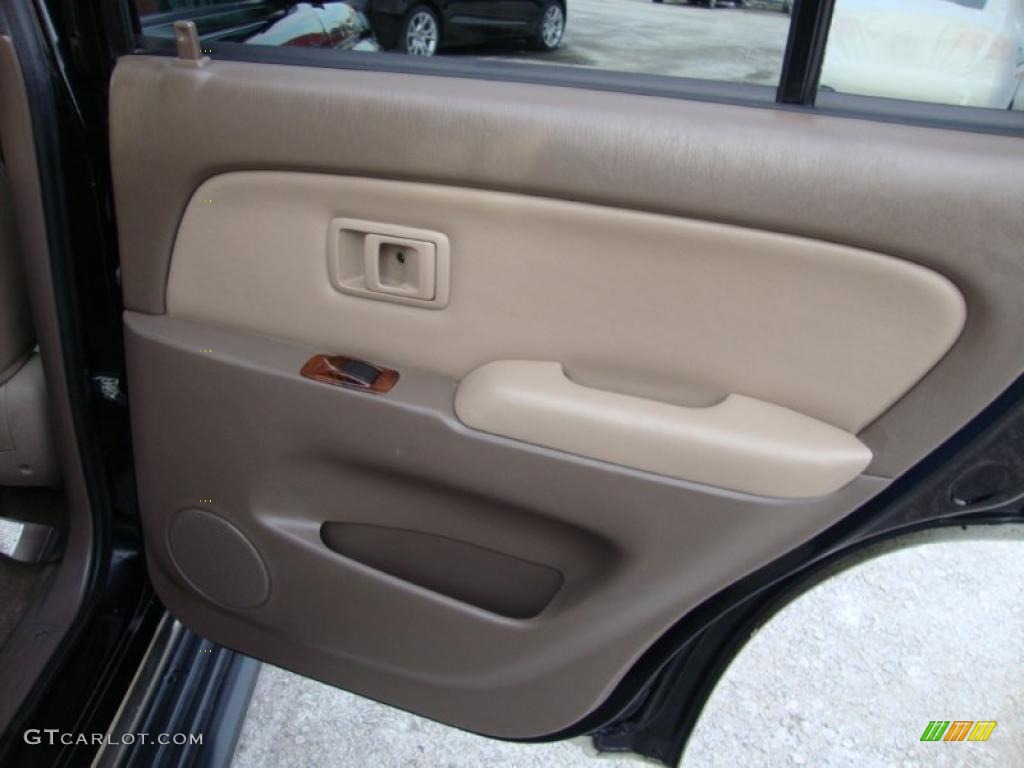 1999 4Runner Limited 4x4 - Black / Oak photo #26