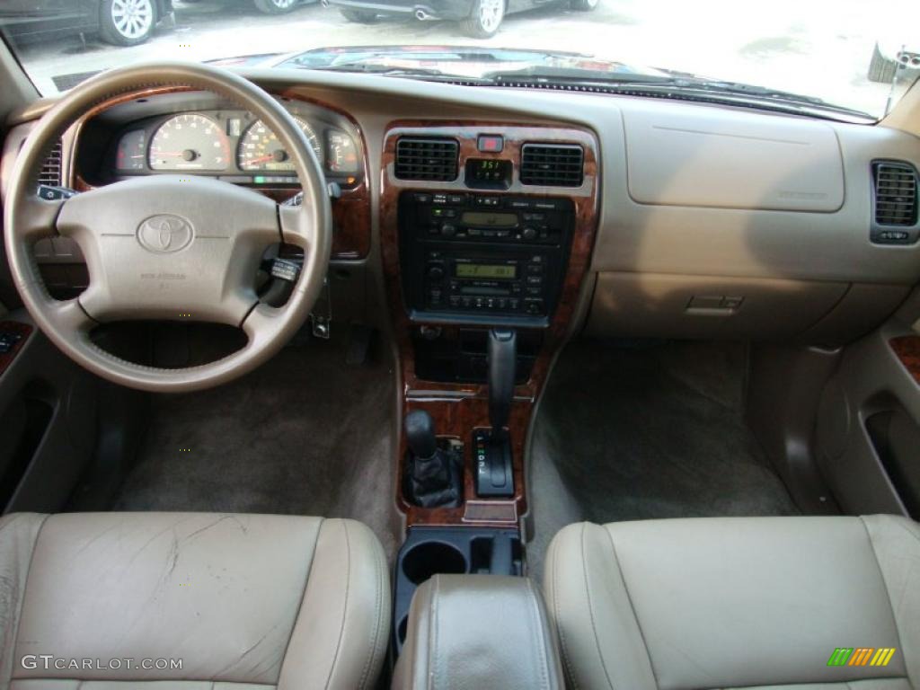 1999 4Runner Limited 4x4 - Black / Oak photo #30