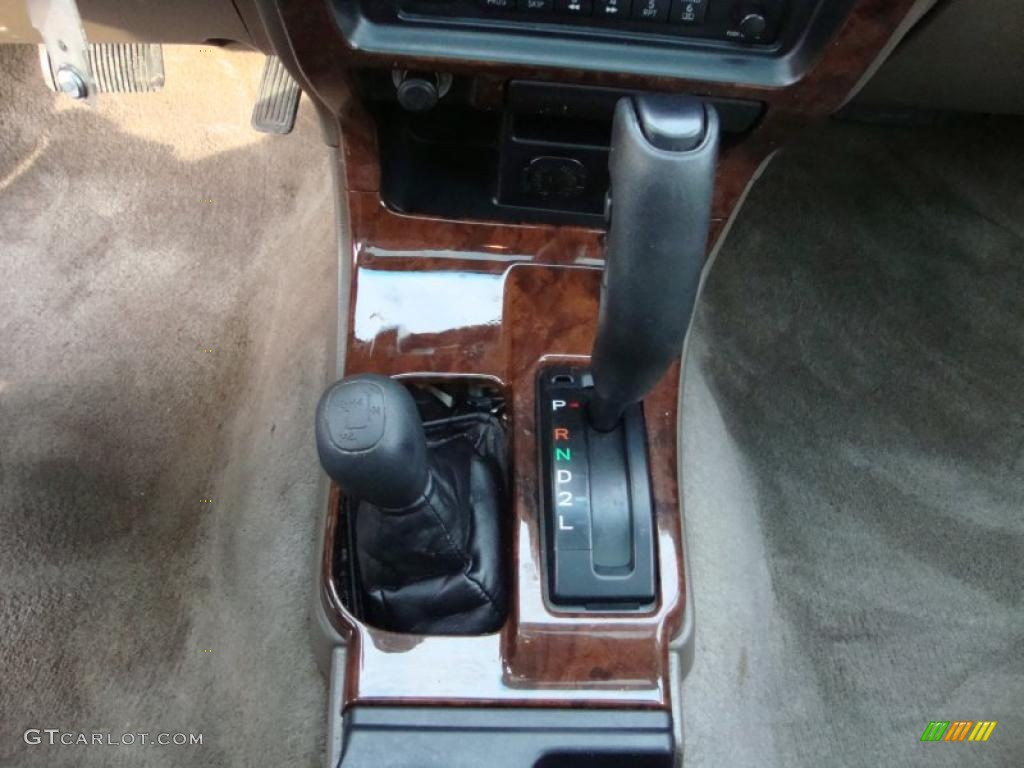 1999 4Runner Limited 4x4 - Black / Oak photo #47