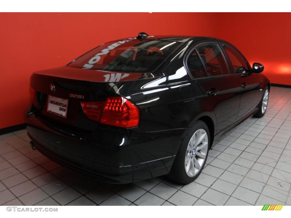 2011 3 Series 328i Sedan - Black Sapphire Metallic / Black Dakota Leather photo #3