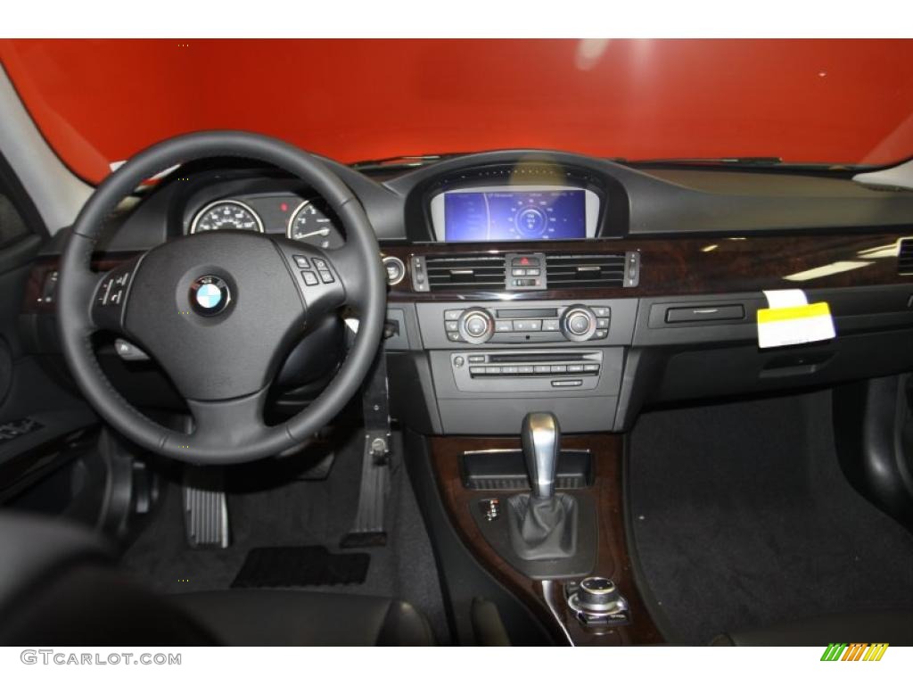 2011 3 Series 328i Sedan - Black Sapphire Metallic / Black Dakota Leather photo #5