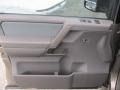 Granite - Titan SE King Cab 4x4 Photo No. 11