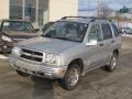 Silverleaf Metallic - Tracker LT 4WD Photo No. 2