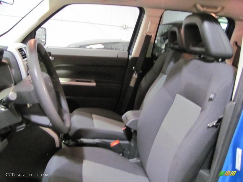 2008 Patriot Sport 4x4 - Surf Blue Pearl / Dark Slate Gray photo #19