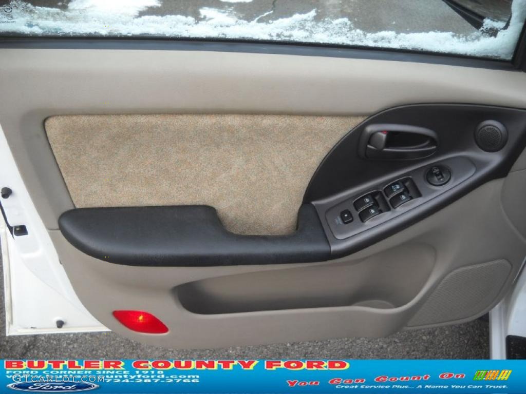 2002 Elantra GLS Sedan - Nordic White / Beige photo #8