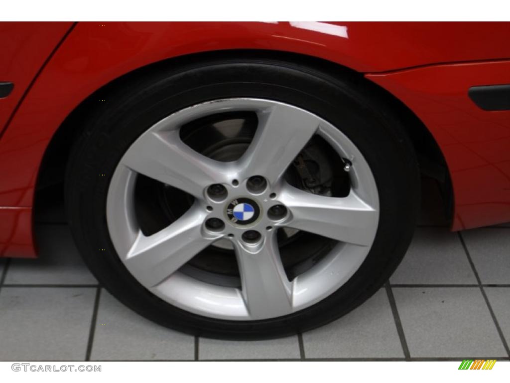 2005 3 Series 325i Sedan - Electric Red / Black photo #18