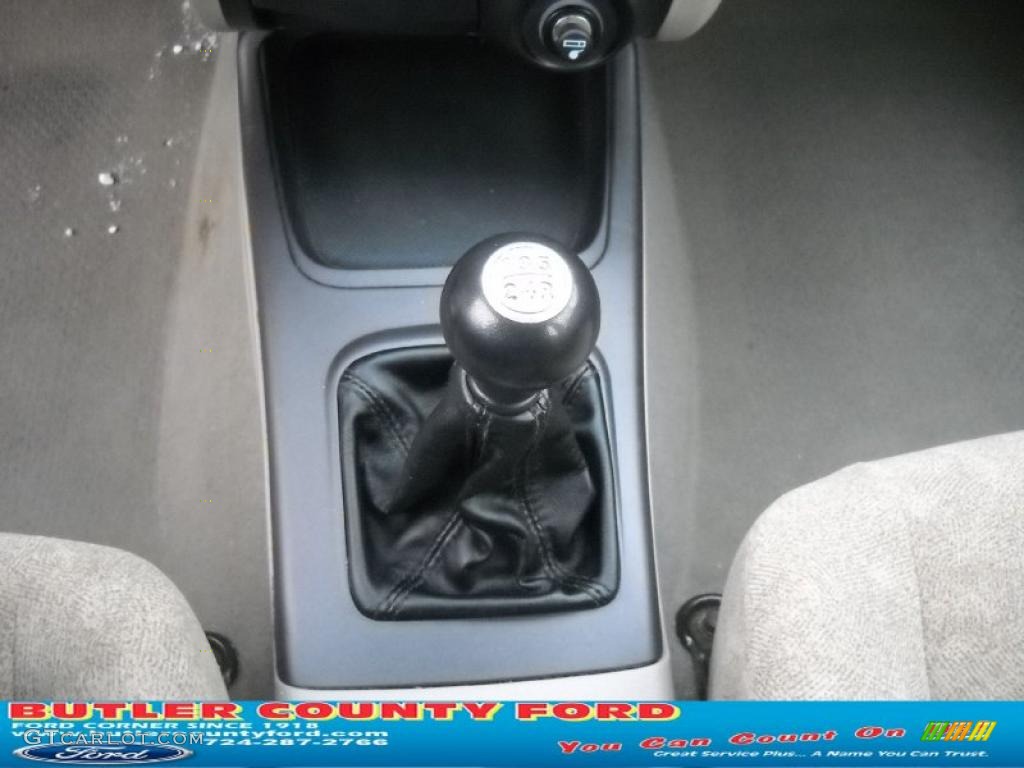 2002 Elantra GLS Sedan - Nordic White / Beige photo #18