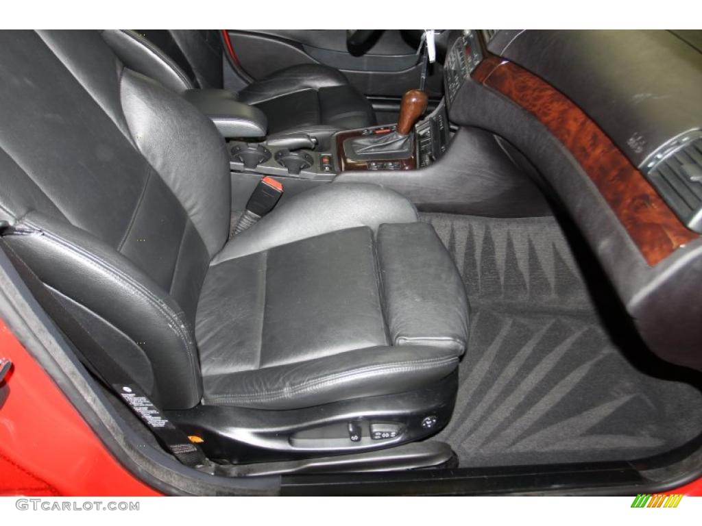 2005 3 Series 325i Sedan - Electric Red / Black photo #41