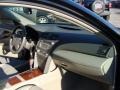 2008 Black Toyota Camry XLE  photo #21