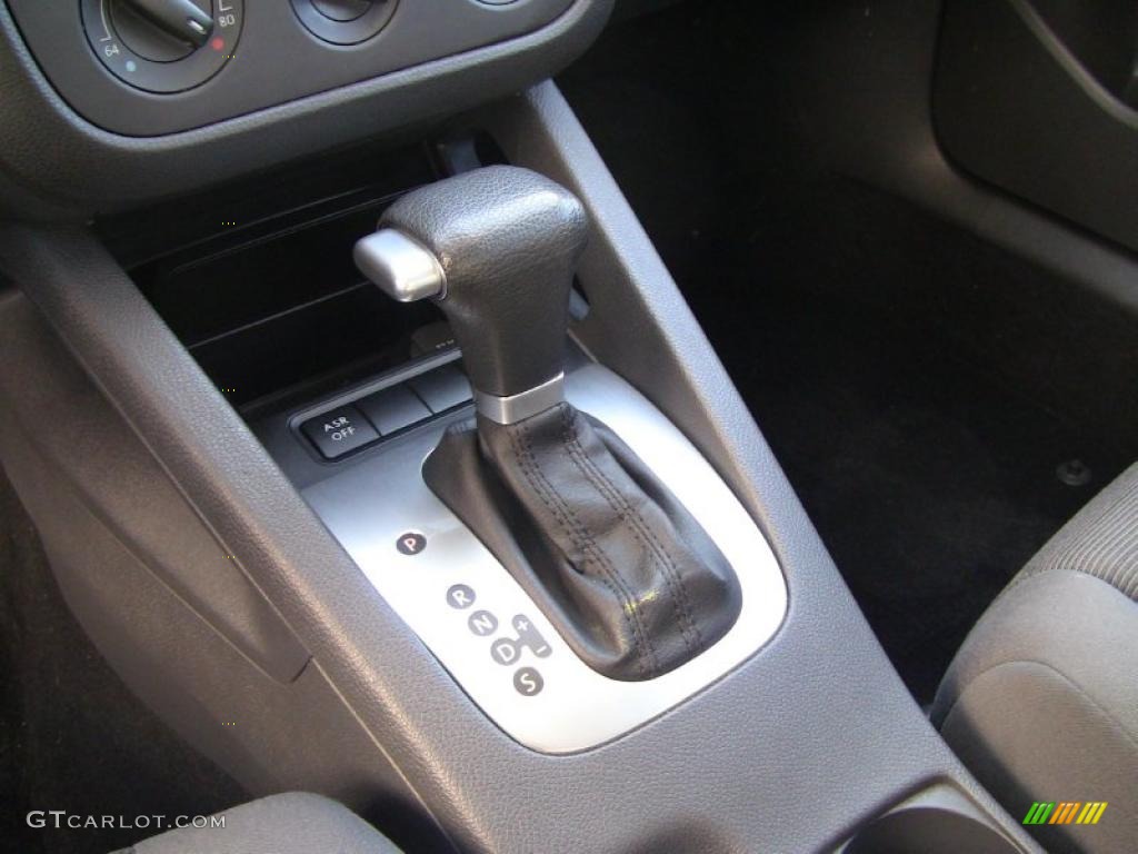 2008 Volkswagen Rabbit 2 Door 6 Speed Tiptronic Automatic Transmission Photo #42787533