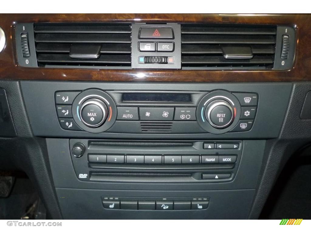 2008 3 Series 335xi Sedan - Alpine White / Black photo #37