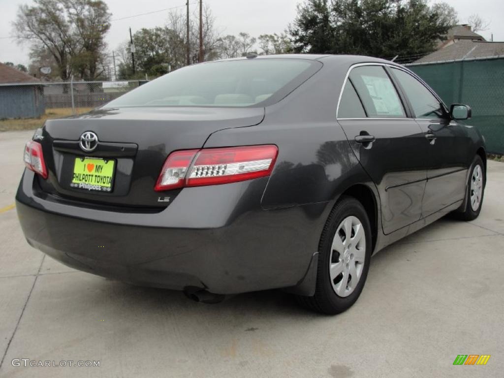 Magnetic Gray Metallic 2011 Toyota Camry LE Exterior Photo #42790693