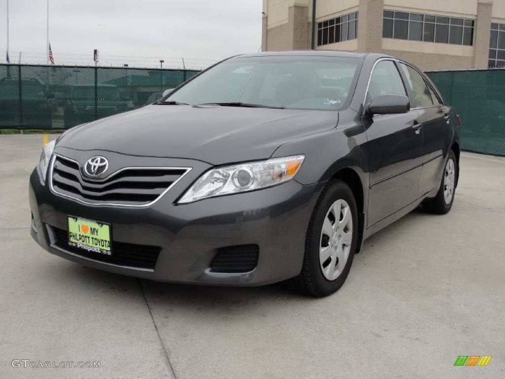 Magnetic Gray Metallic 2011 Toyota Camry LE Exterior Photo #42790757