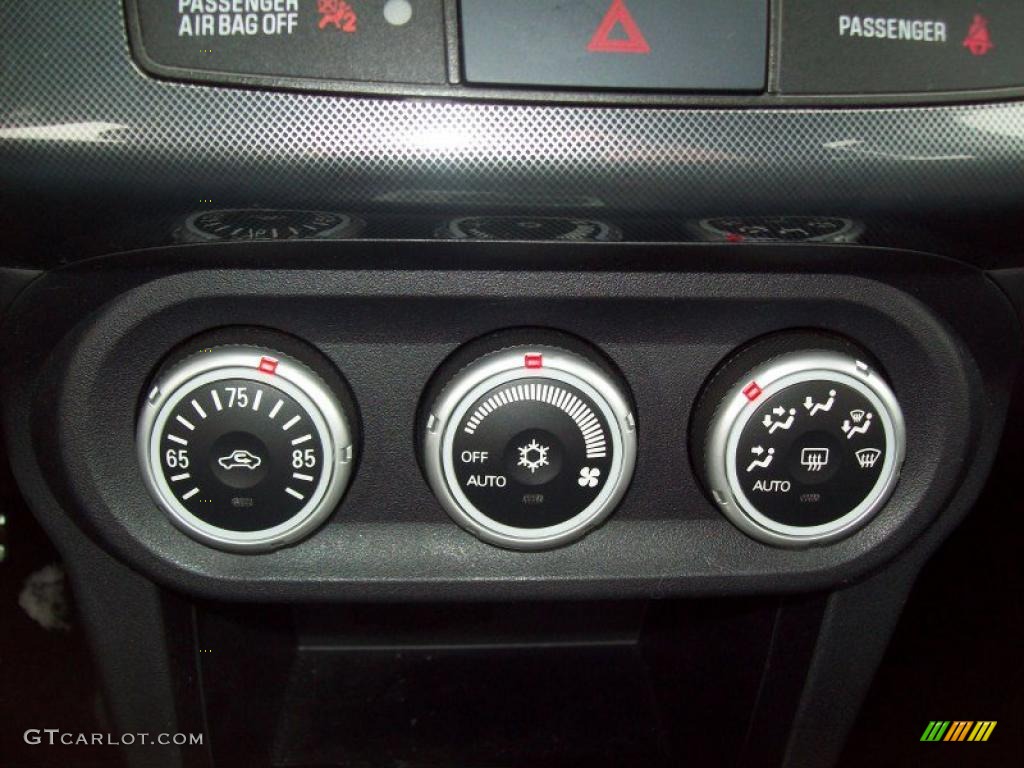 2009 Mitsubishi Lancer RALLIART Controls Photo #42791500