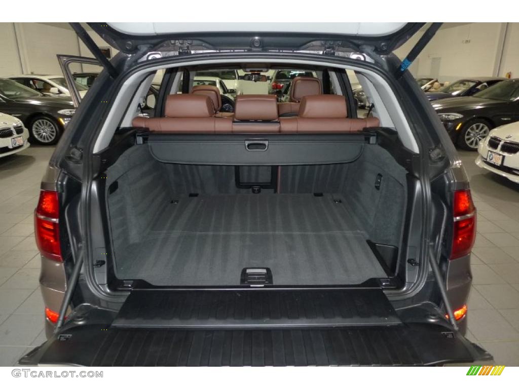 2011 BMW X5 xDrive 35i Trunk Photo #42791537