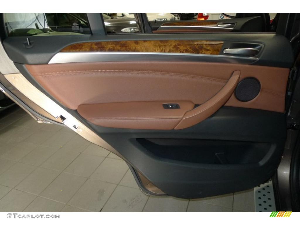 2011 BMW X5 xDrive 35i Cinnamon Door Panel Photo #42791617