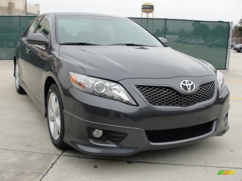 Magnetic Gray Metallic 2011 Toyota Camry SE Exterior Photo #42792757