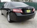 Black - Camry LE Photo No. 5