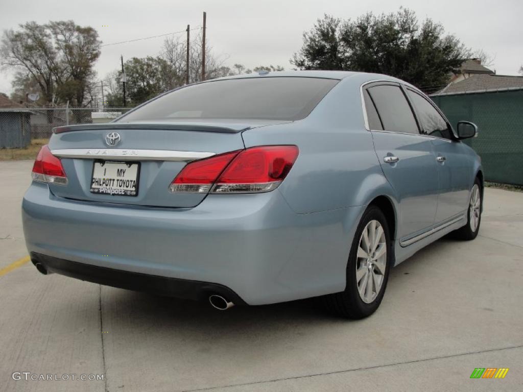 2011 Avalon Limited - Zephyr Blue Metallic / Light Gray photo #3